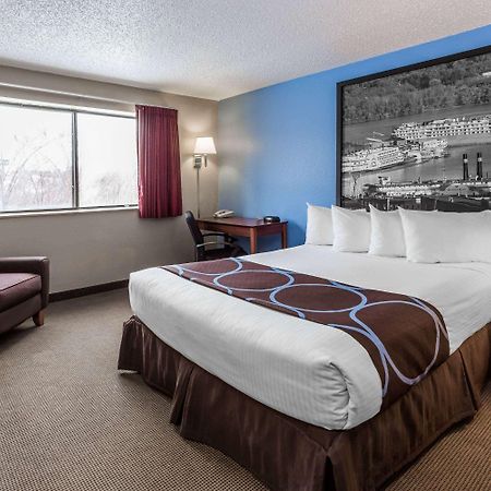 Motel Super 8 By Wyndham Dubuque Zewnętrze zdjęcie