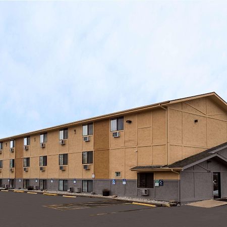 Motel Super 8 By Wyndham Dubuque Zewnętrze zdjęcie